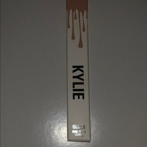 Kylie cosmetics so cute gloss